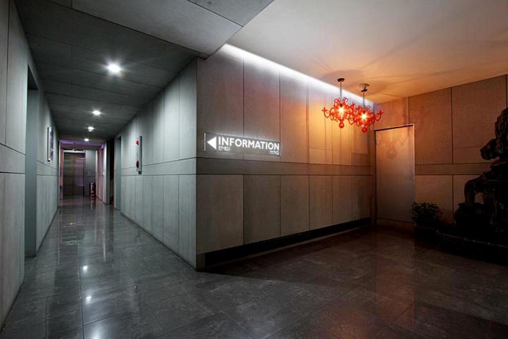 Hotel Q Chuncheon Exterior photo